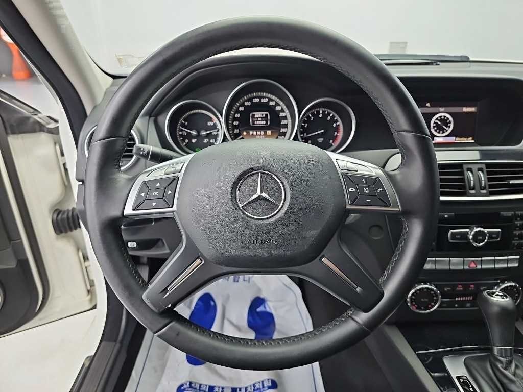 벤츠 C 클래스 C클래스 W204 C200 CGI 이미지 9