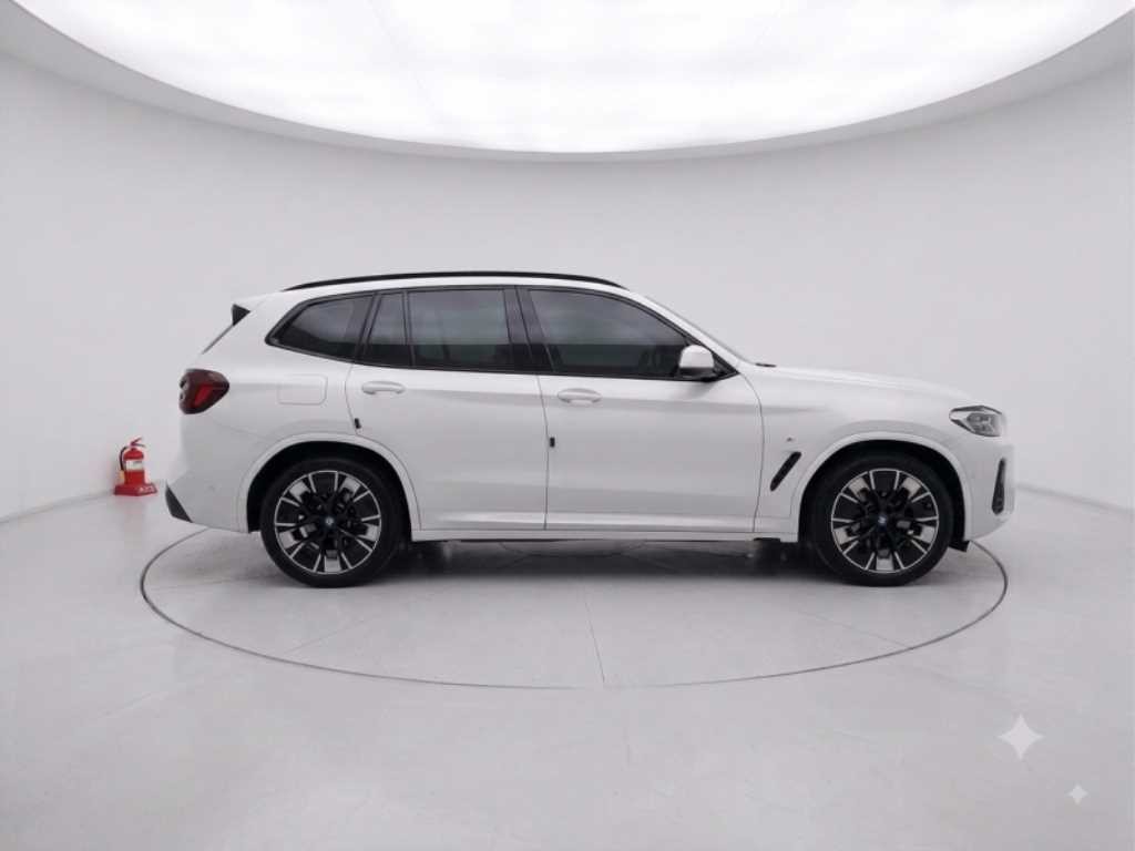 BMW iX3 iX3 (G08) M 스포츠 기본형 이미지 3