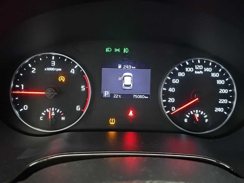 기아 셀토스 디젤 1.6 2WD 노블레스 이미지 6