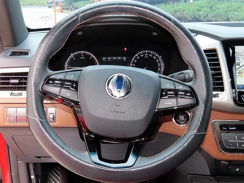 KG모빌리티(쌍용) 렉스턴 렉스턴 스포츠 4WD 디젤 2.2 노블레스 이미지 8