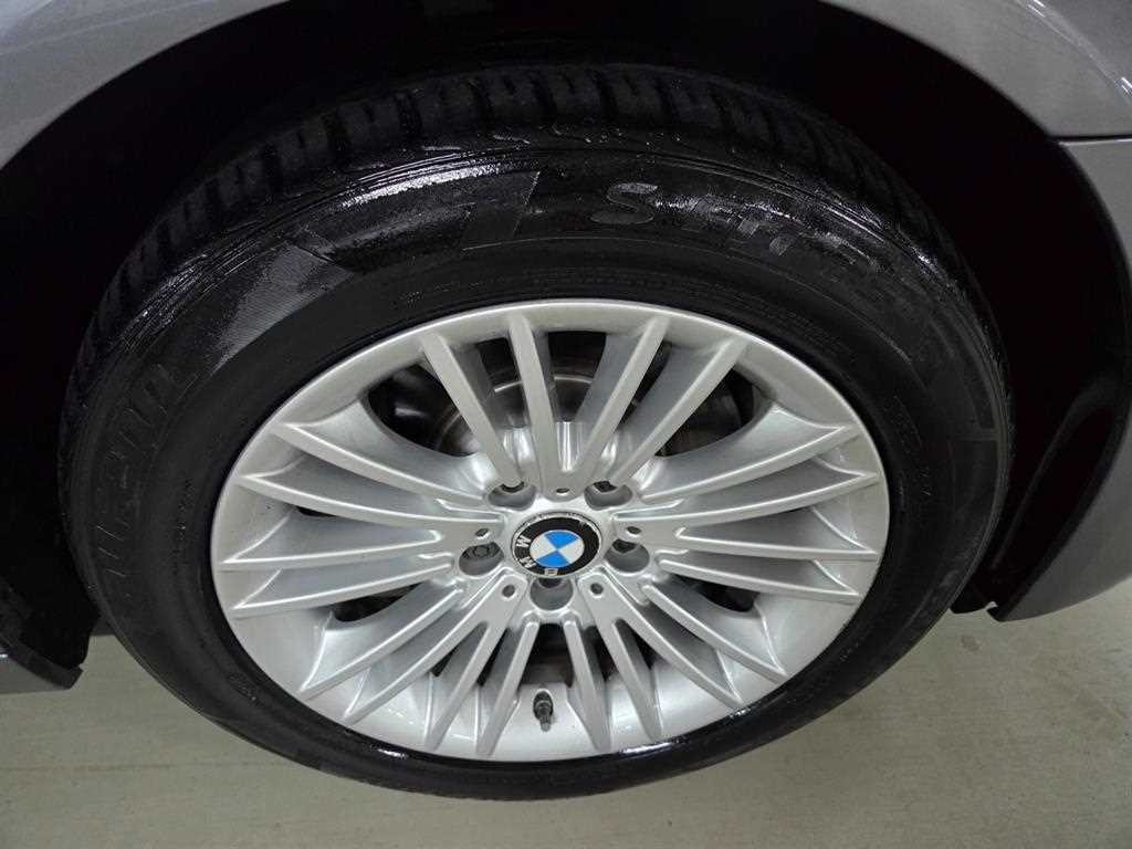 BMW 5시리즈 5시리즈 (F10) 520d 이미지 19