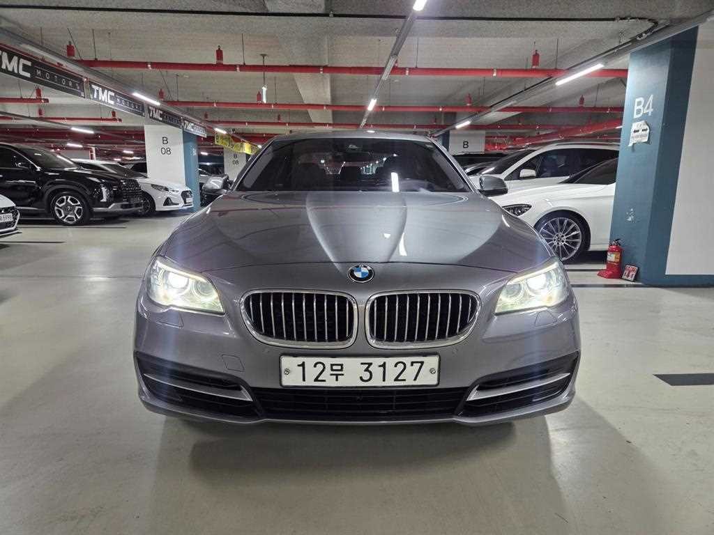 BMW 5시리즈 5시리즈 (F10) 520d 이미지 2