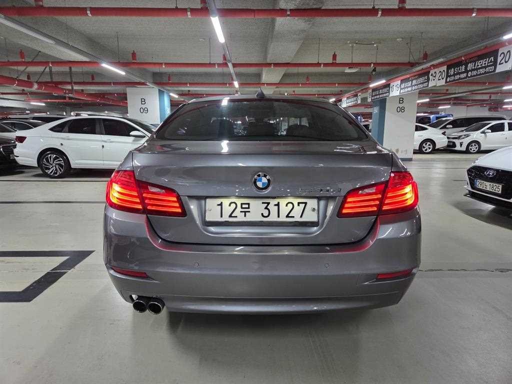 BMW 5시리즈 5시리즈 (F10) 520d 이미지 3