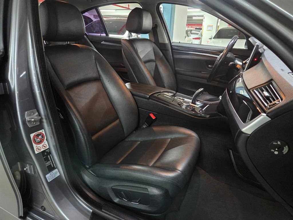 BMW 5시리즈 5시리즈 (F10) 520d 이미지 8