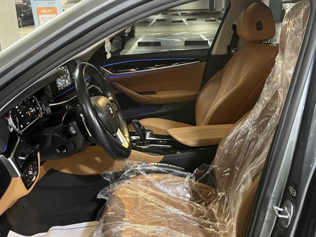 BMW 5시리즈 5시리즈 (G30) 520d M 스포츠 플러스 이미지 13