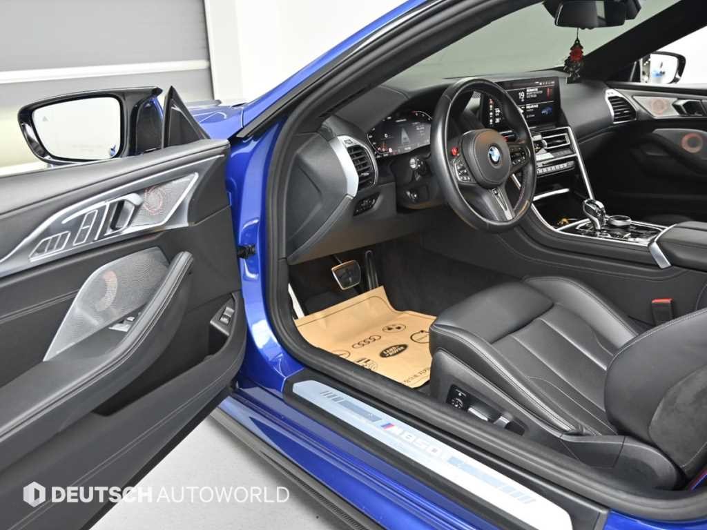 BMW 8시리즈 8시리즈 (G15) M850i xDrive 쿠페 퍼스트 에디션 이미지 12