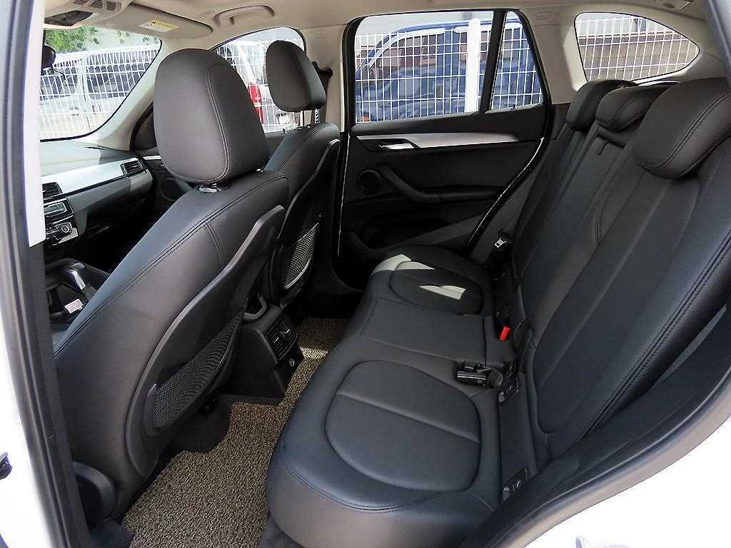 BMW X1 X1 (F48) xDrive 18d 이미지 6