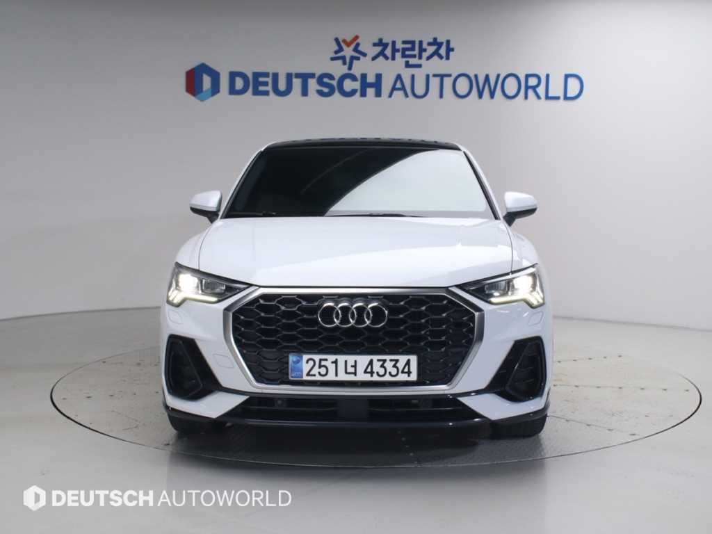 아우디 Q3 Q3 (F3) 35 TDI 스포트백 이미지 3