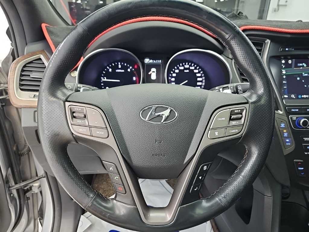 현대 맥스크루즈 더뉴맥스크루즈 E-VGT R2.2 4WD 프레스티지 이미지 9