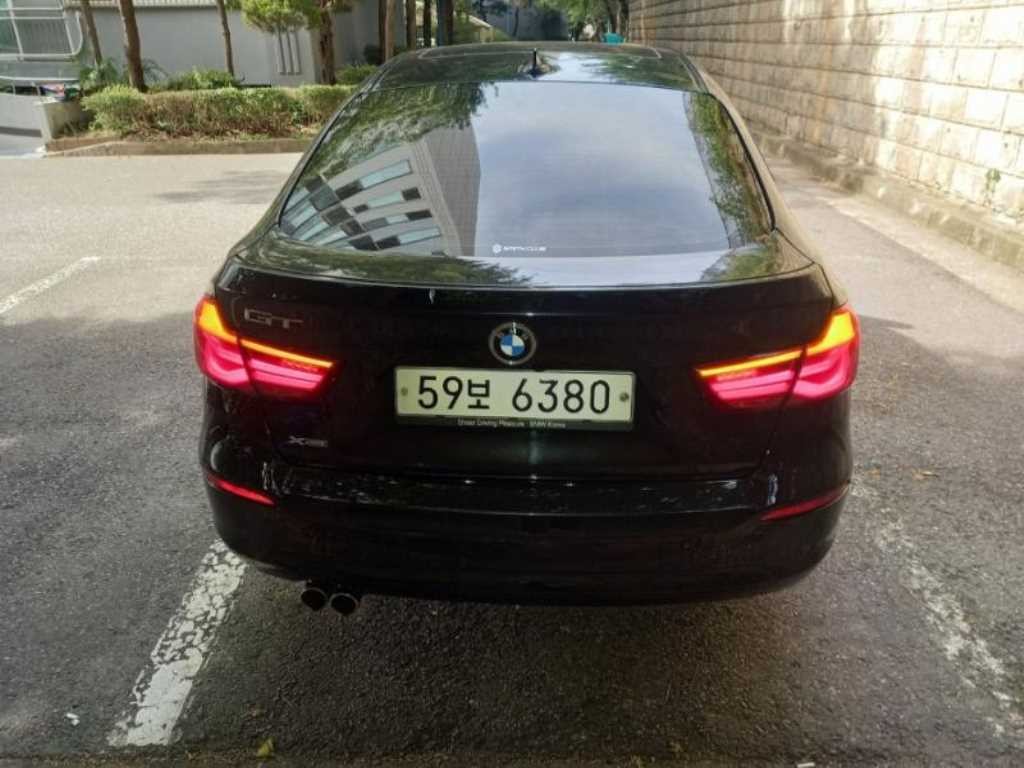 BMW 그란투리스모 3시리즈 GT (F34) GT 320D xDrive 이미지 2