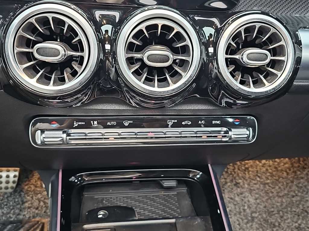 벤츠 GLB 클래스 GLB클래스 X247 GLB 250 4MATIC 이미지 10