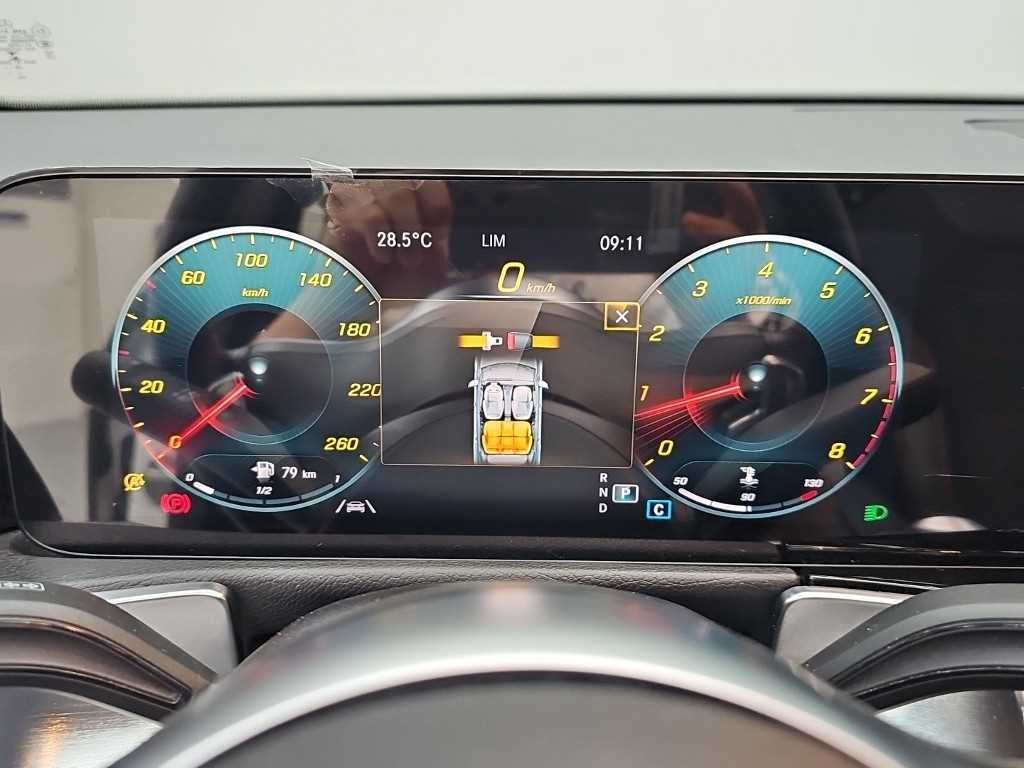 벤츠 GLB 클래스 GLB클래스 X247 GLB 250 4MATIC 이미지 6