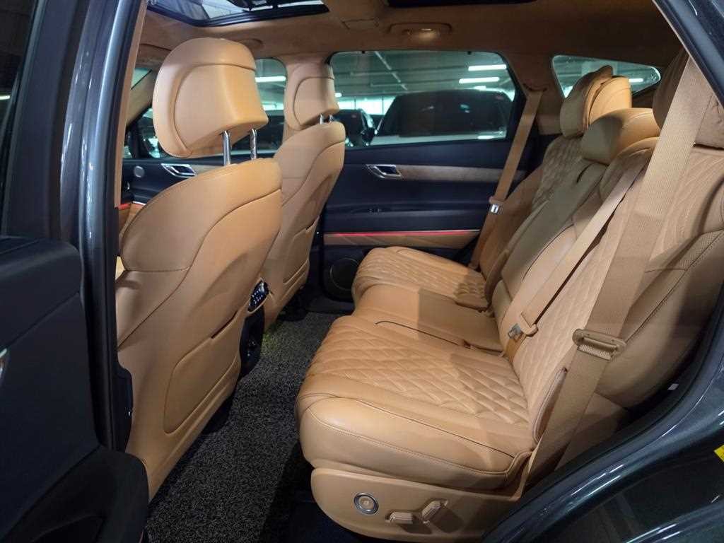 제네시스 GV80 가솔린 2.5T AWD 이미지 8