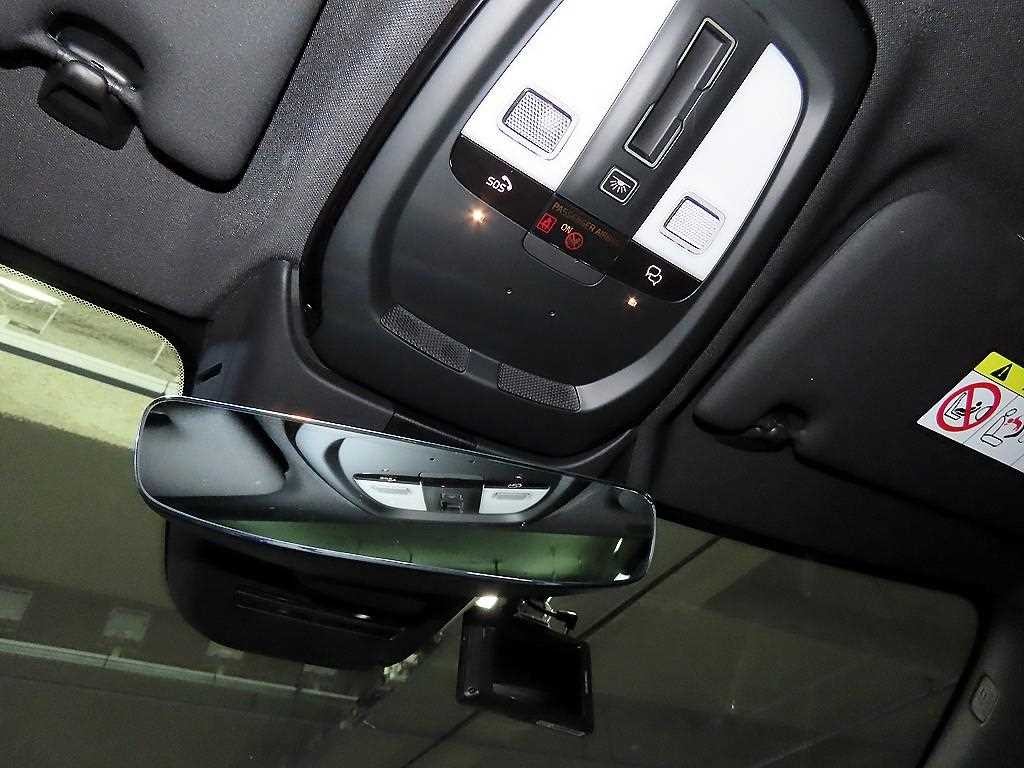 볼보 V60 V60 크로스 컨트리 2세대 2.0 B5 AWD 이미지 14