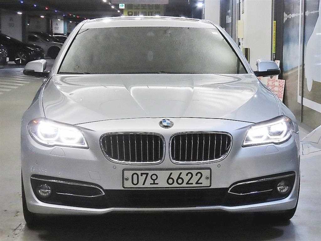 BMW 5시리즈 5시리즈 (F10) 528i xDrive 럭셔리 이미지 2