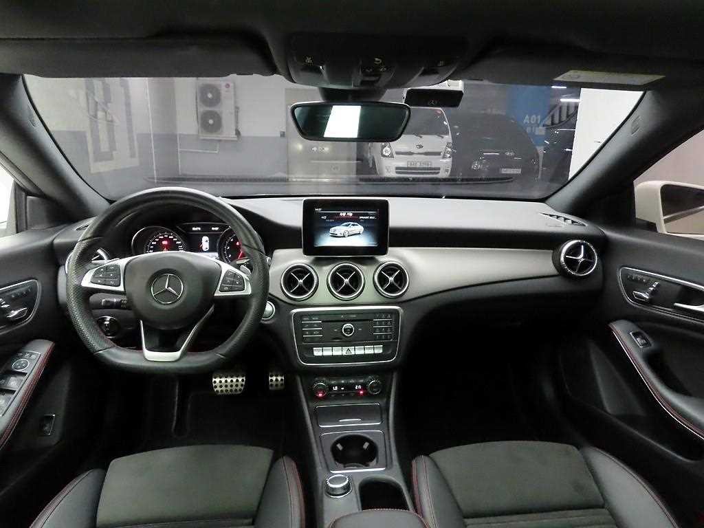 벤츠 CLA 클래스 CLA클래스 CLA 220 AMG LINE 이미지 6