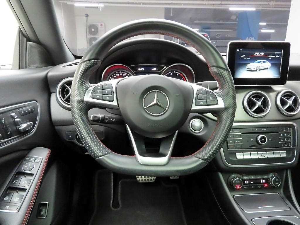 벤츠 CLA 클래스 CLA클래스 CLA 220 AMG LINE 이미지 7