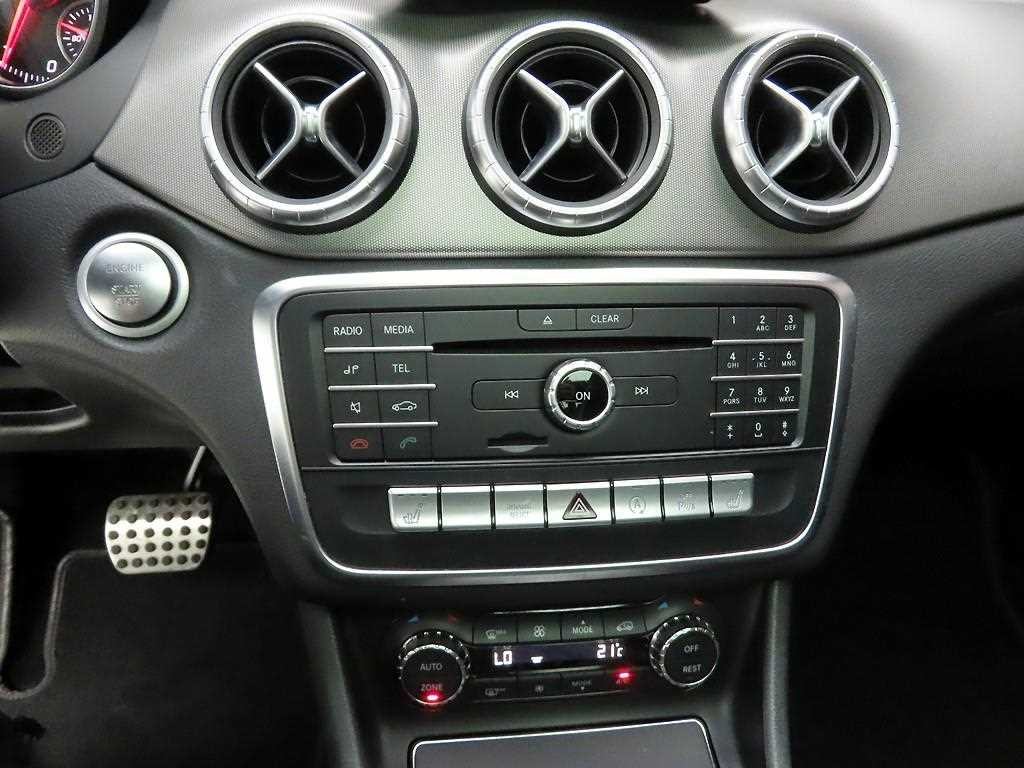 벤츠 CLA 클래스 CLA클래스 CLA 220 AMG LINE 이미지 9