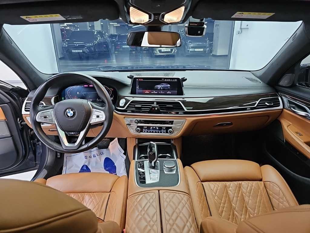 BMW 7시리즈 7시리즈 (G11) 740d xDrive 디자인 퓨어 엑설런스 이미지 7