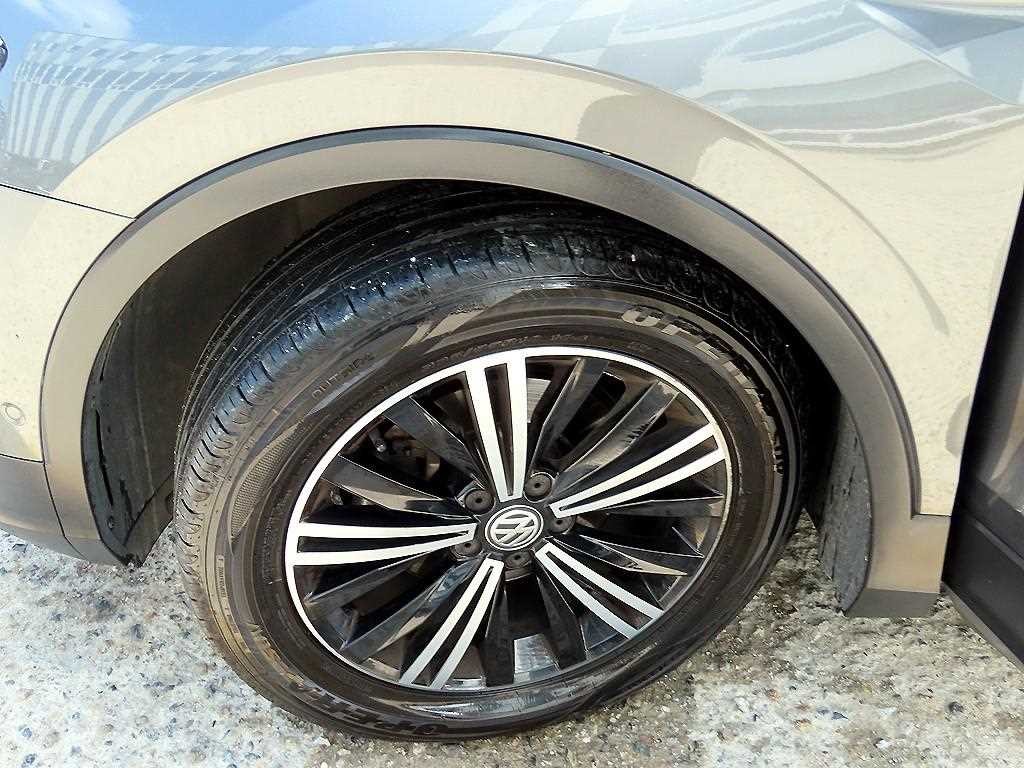 폭스바겐 티구안 티구안(2세대) 2.0 TDI 프레스티지 이미지 20