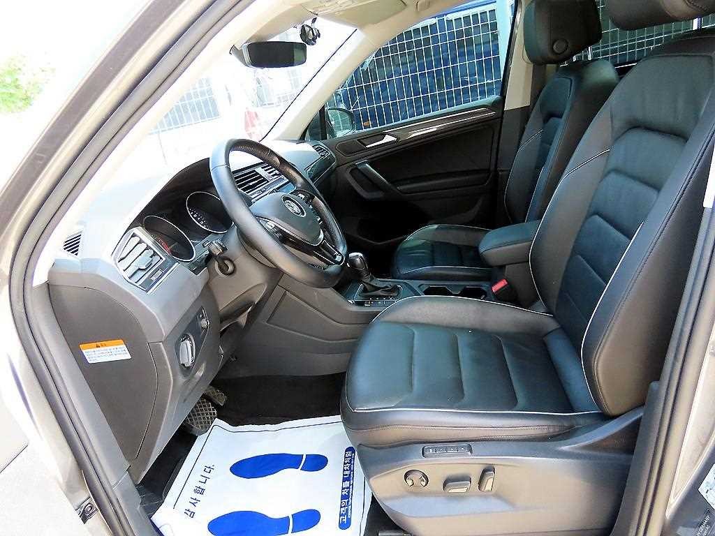 폭스바겐 티구안 티구안(2세대) 2.0 TDI 프레스티지 이미지 5