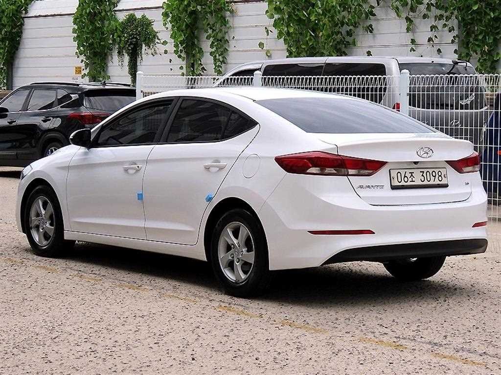 현대 아반떼 아반떼 AD 1.6 GDI 스타일 이미지 3