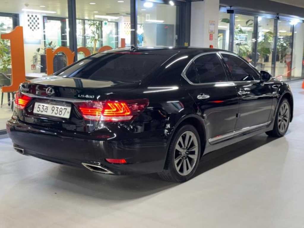 렉서스 LS LS460 AWD 이미지 4