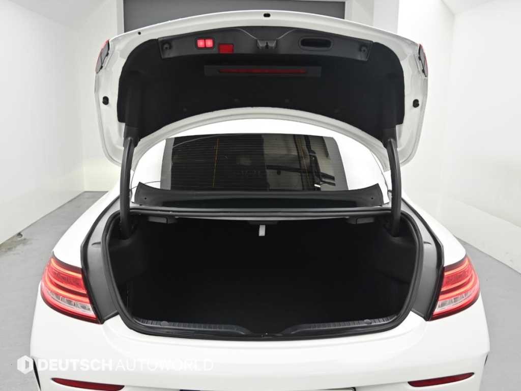 벤츠 C 클래스 C클래스 W205 C200 쿠페 이미지 19
