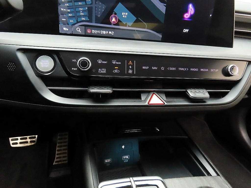 기아 K8 3.5 2WD 시그니처 이미지 16