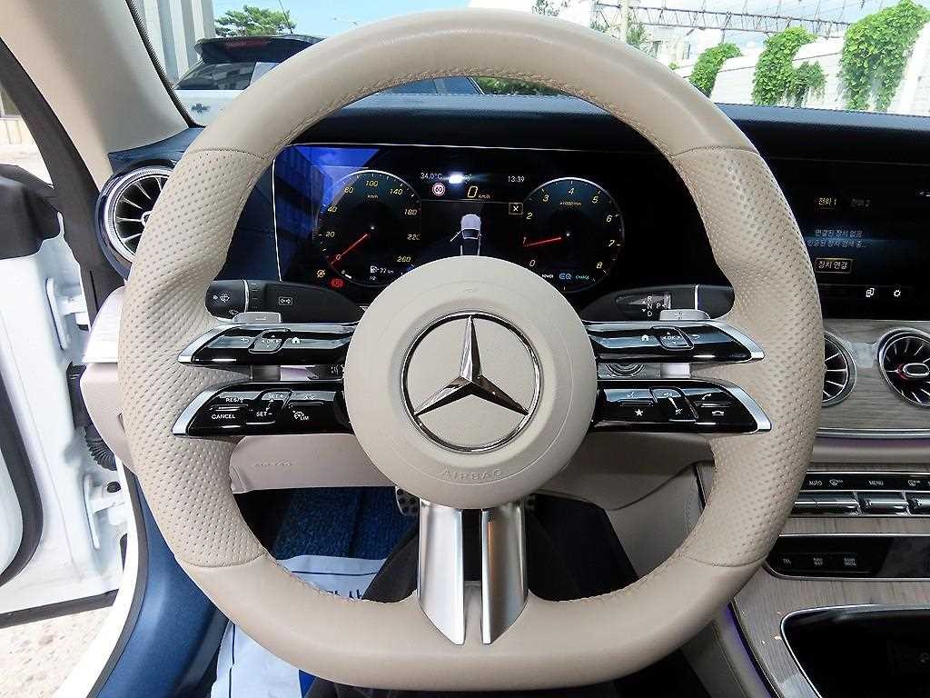 벤츠 E 클래스 E-클래스 W213 E450 4MATIC 카브리올레 이미지 12