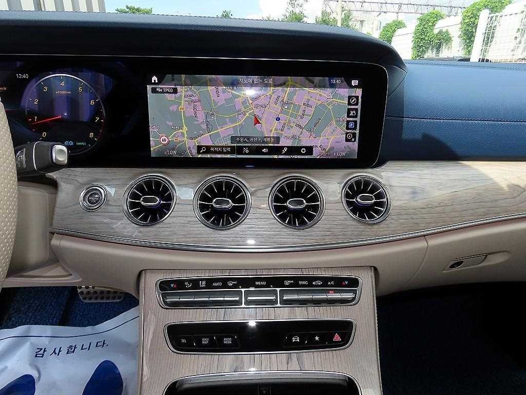 벤츠 E 클래스 E-클래스 W213 E450 4MATIC 카브리올레 이미지 15