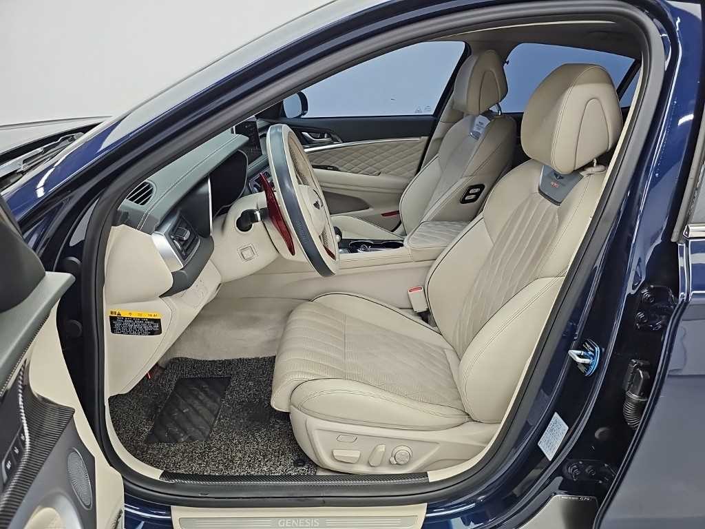 제네시스 G70 3.3T 스포츠 AWD 프레스티지 이미지 11