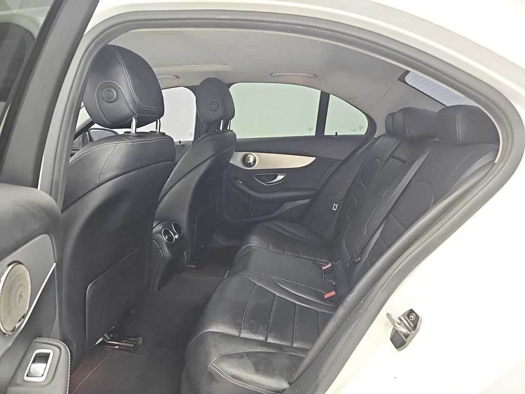 벤츠 C 클래스 C클래스 W205 C220 d 아방가르드 이미지 12