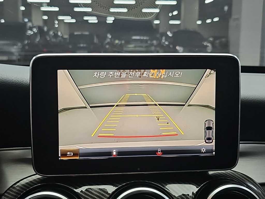 벤츠 C 클래스 C클래스 W205 C220 d 아방가르드 이미지 16