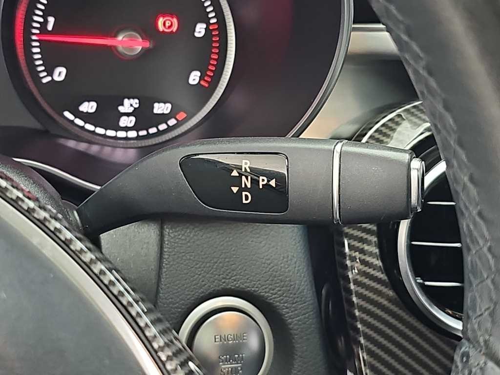 벤츠 C 클래스 C클래스 W205 C220 d 아방가르드 이미지 8