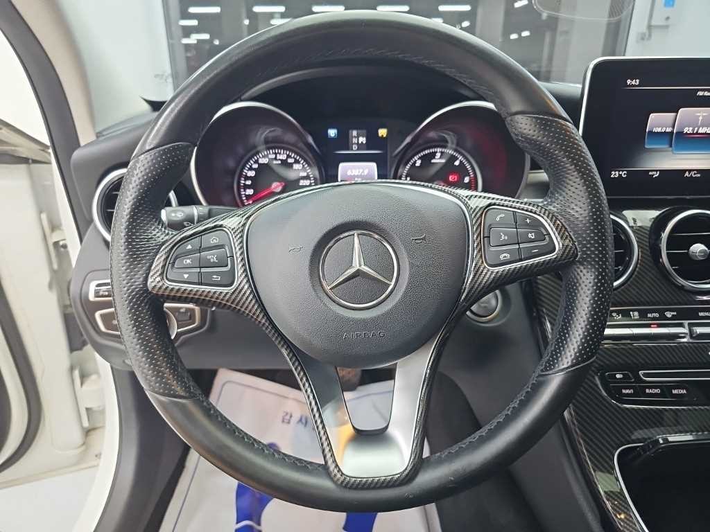 벤츠 C 클래스 C클래스 W205 C220 d 아방가르드 이미지 9