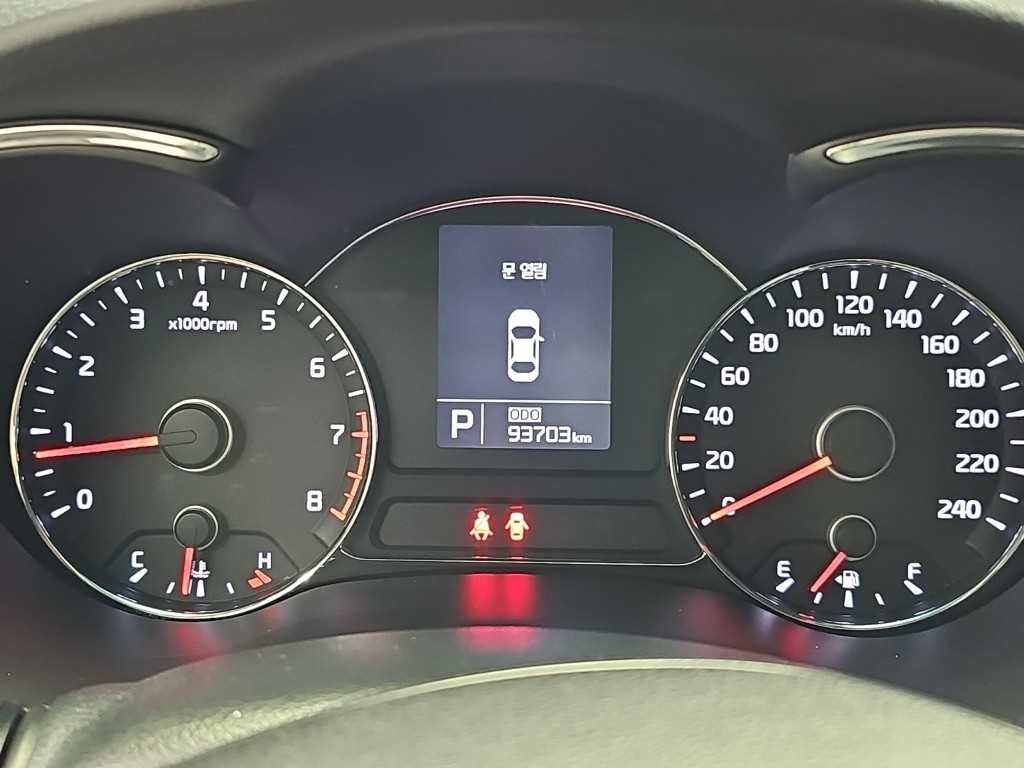 기아 K3 1.6 GDI 트렌디 이미지 6