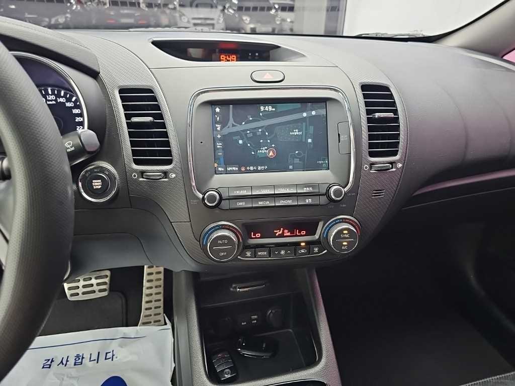 기아 K3 더뉴 K3 1.6 GDI 노블레스 이미지 11