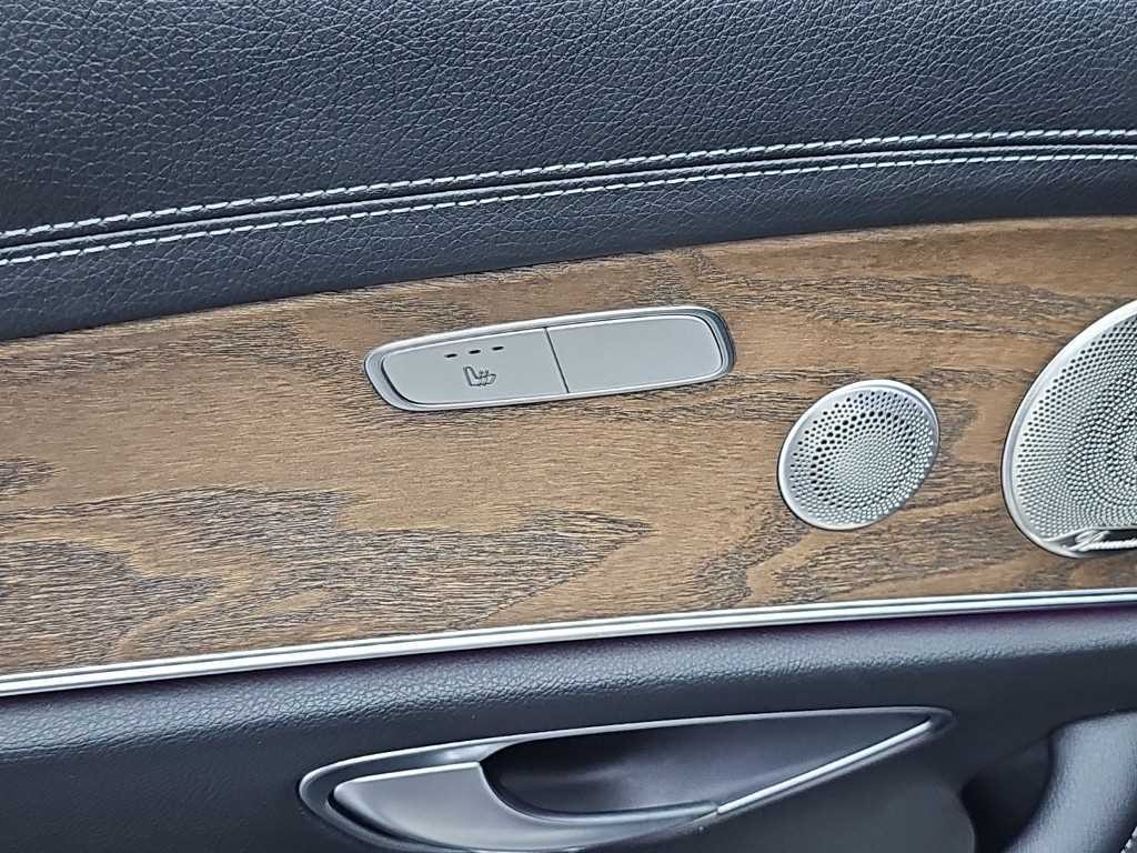벤츠 E 클래스 E-클래스 W213 E300e 4MATIC 익스클루시브 이미지 13
