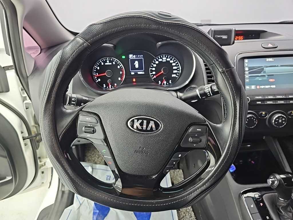 기아 K3 더뉴 K3 1.6 GDI 트렌디 스타일 이미지 9
