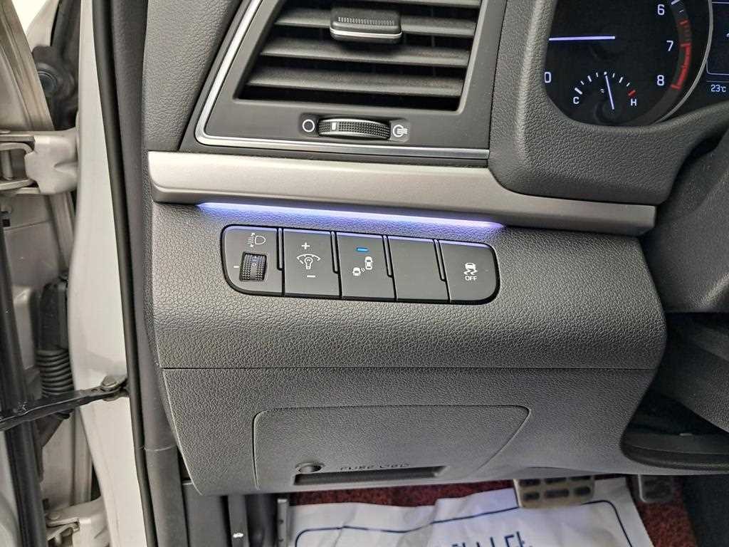 현대 아반떼 아반떼 AD 1.6 GDI 모던 스페셜 이미지 13