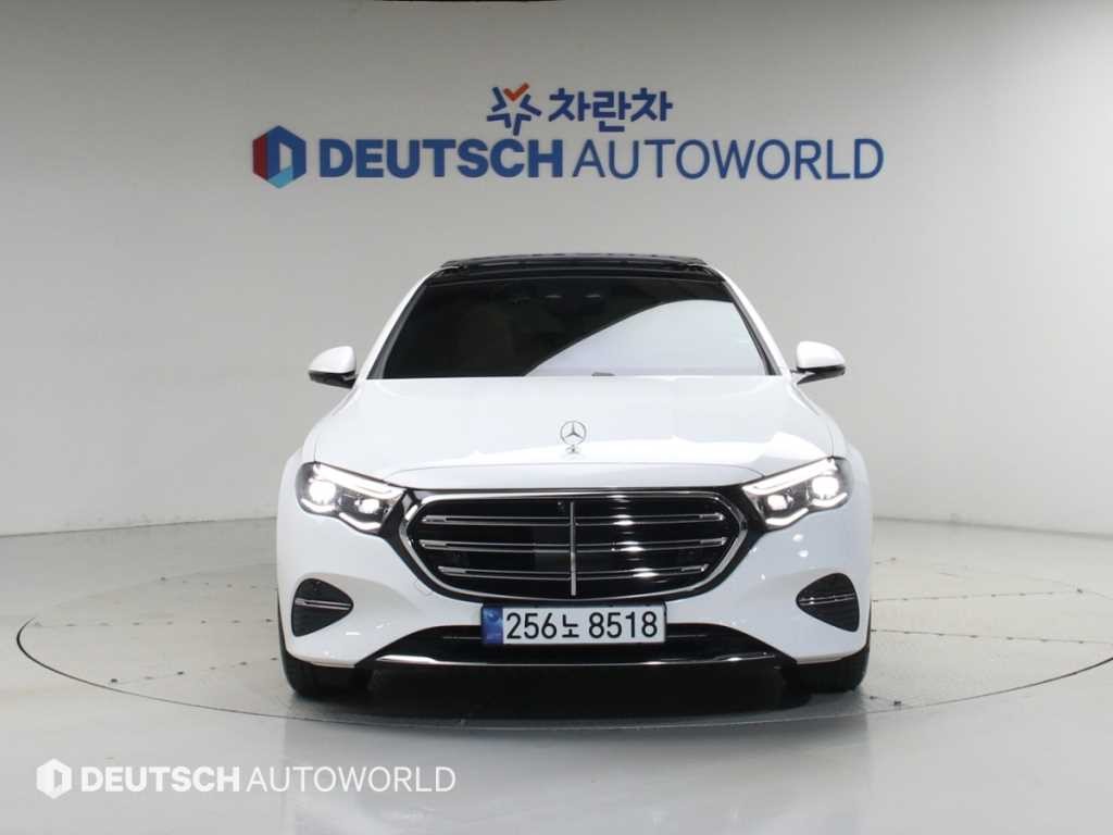 벤츠 E 클래스 E-클래스 W214 E300 4MATIC 익스클루시브 이미지 3