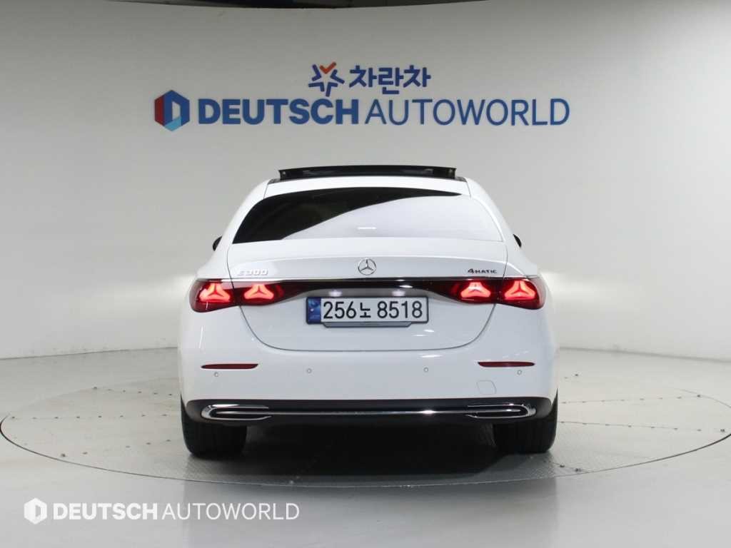 벤츠 E 클래스 E-클래스 W214 E300 4MATIC 익스클루시브 이미지 4
