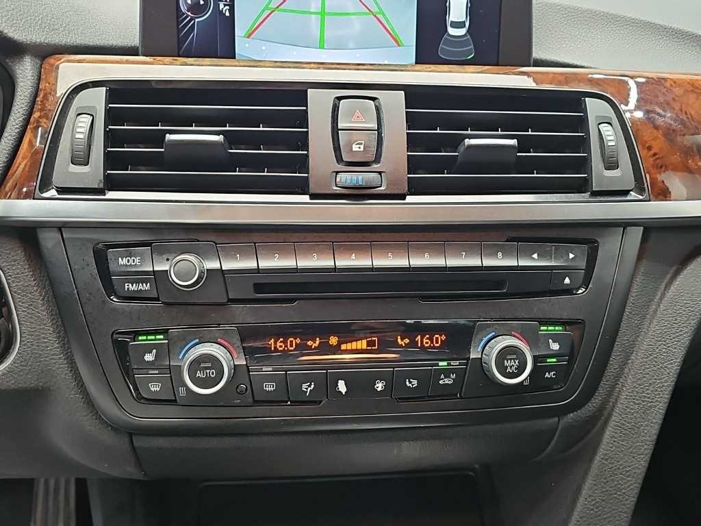 BMW 3시리즈 3시리즈 (F30) 320d xDrive 이미지 10