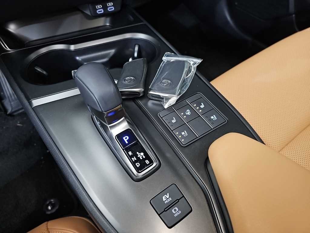 렉서스 UX UX 300h 2.0 이미지 8