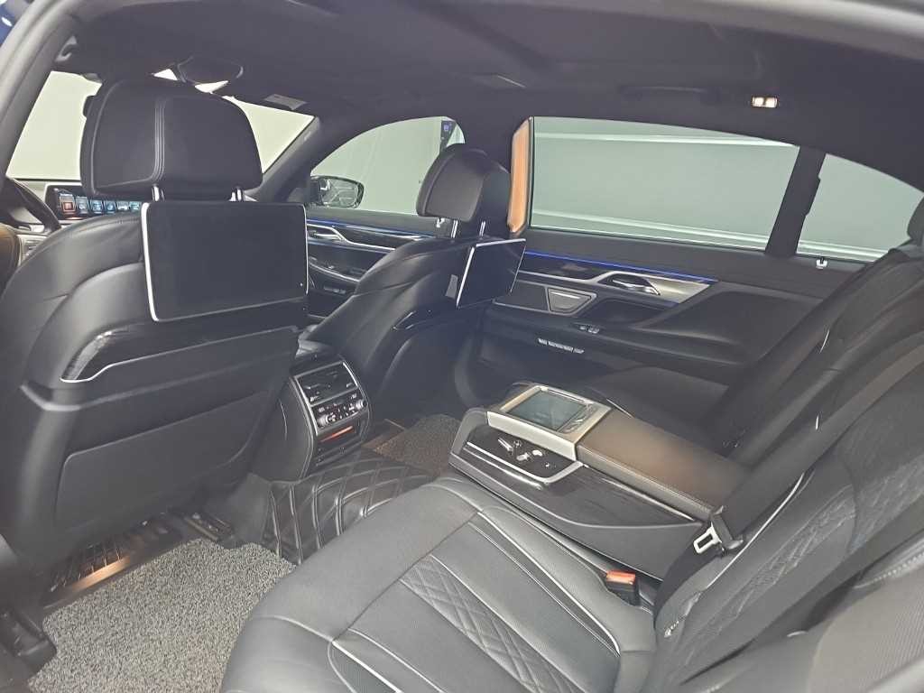 BMW 7시리즈 7시리즈 (G11) 740Li xDrive M SPORT 스포츠 이미지 15