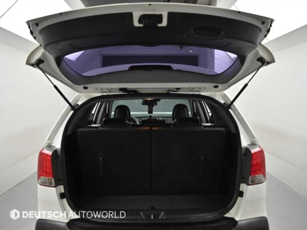기아 쏘렌토 쏘렌토 R 디젤 2WD 2.0 TLX 최고급형 이미지 19