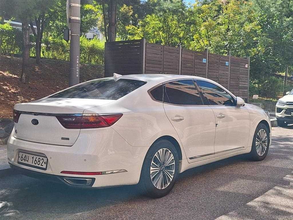 기아 K7 올 뉴 K7 하이브리드 노블레스 이미지 3