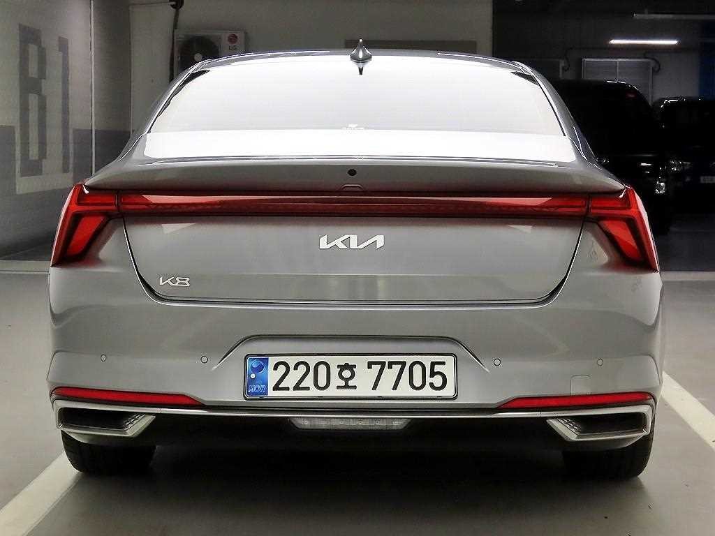 기아 K8 2.5 2WD 시그니처 스페셜 이미지 3