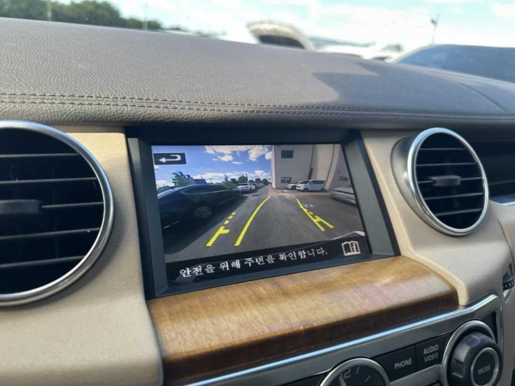 랜드로버 디스커버리 디스커버리4 3.0 SDV6 SE 이미지 9